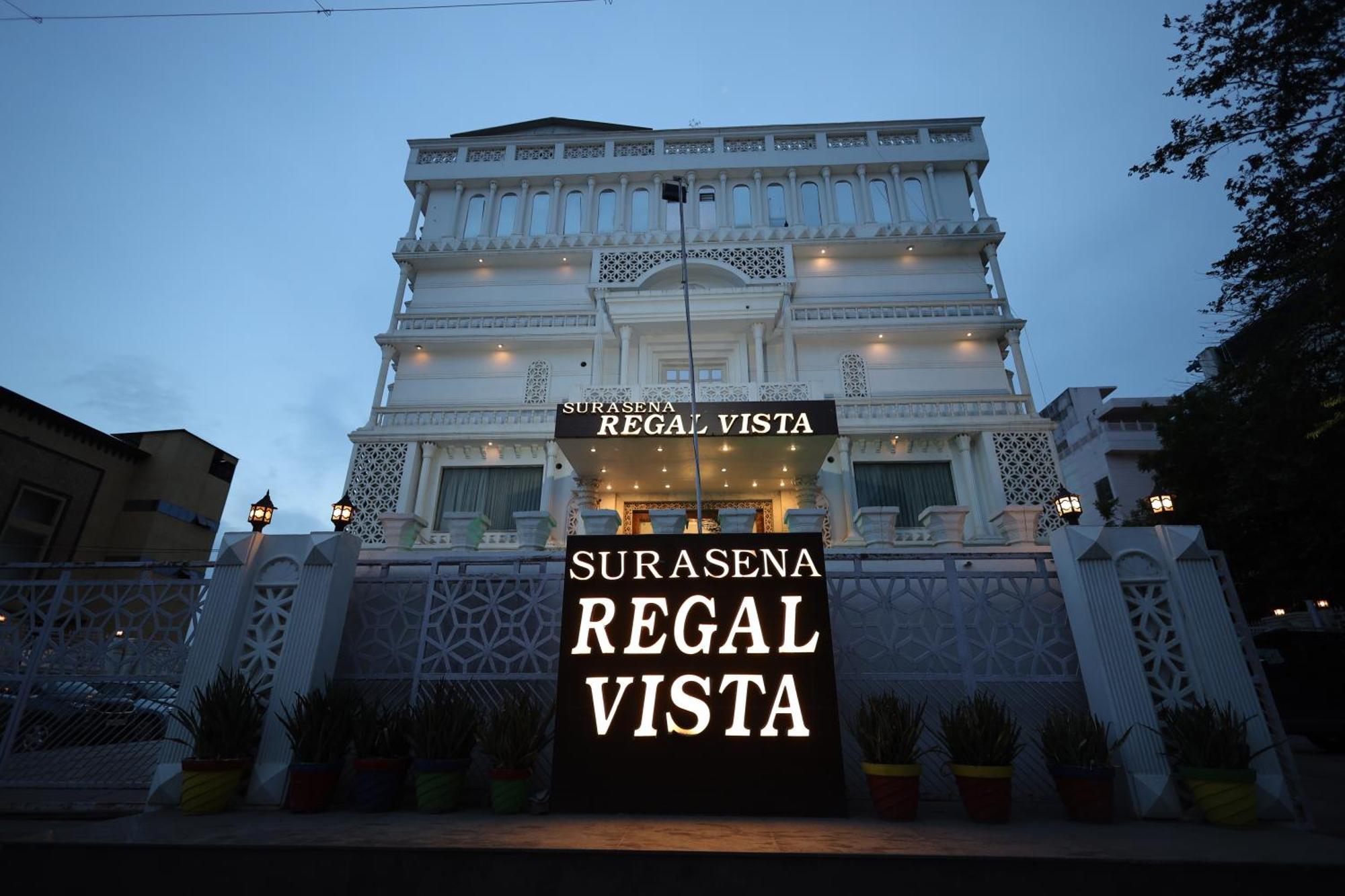 ホテル Surasena Regal Vista Agra アーグラ エクステリア 写真